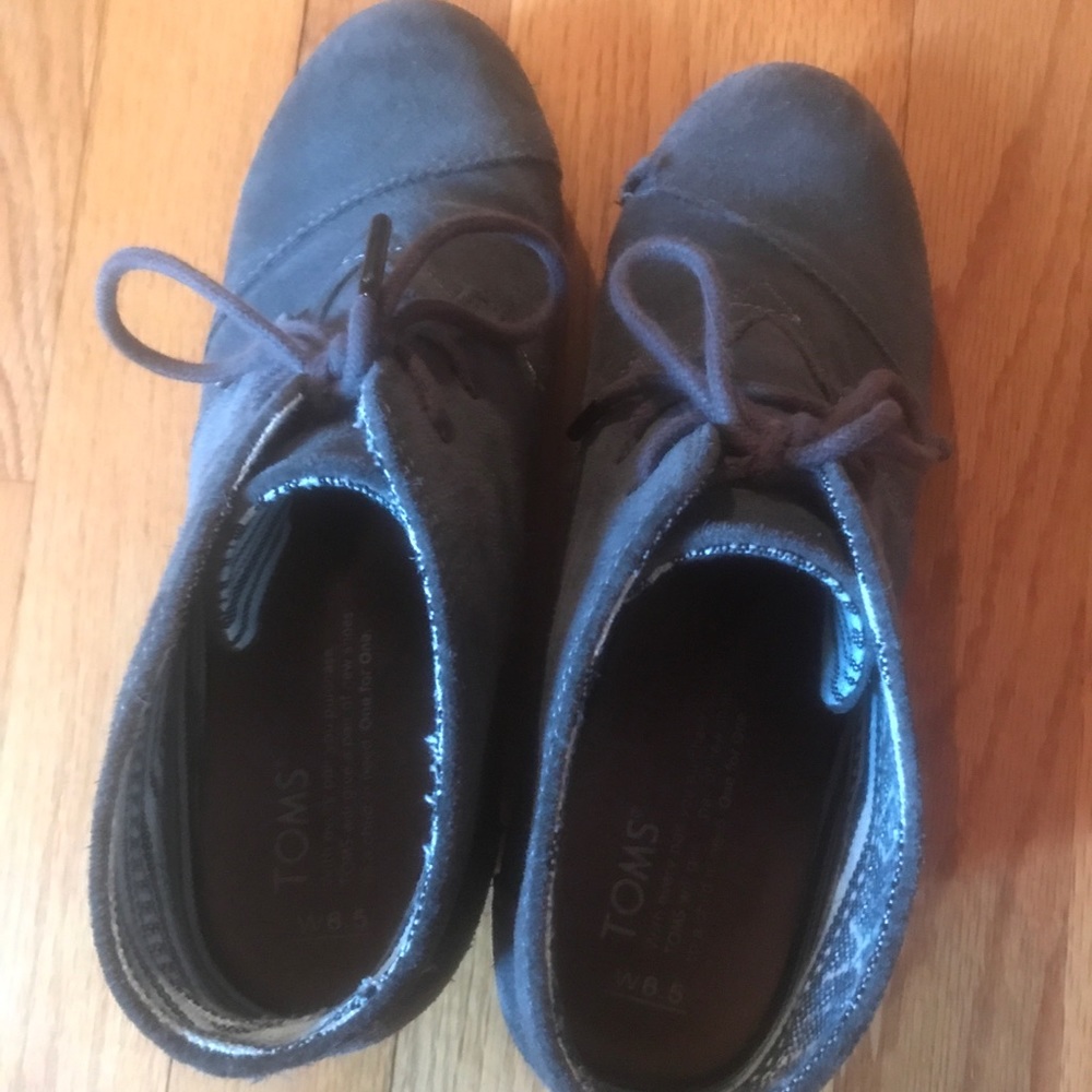 tom’s wedge heels - Picture 2 of 3